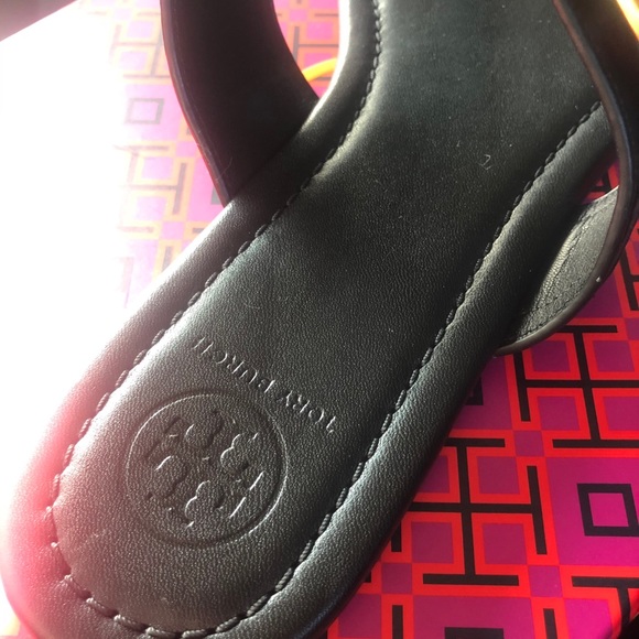 NWT Tory Burch sandals size 9 and 7 available - Picture 4 of 8
